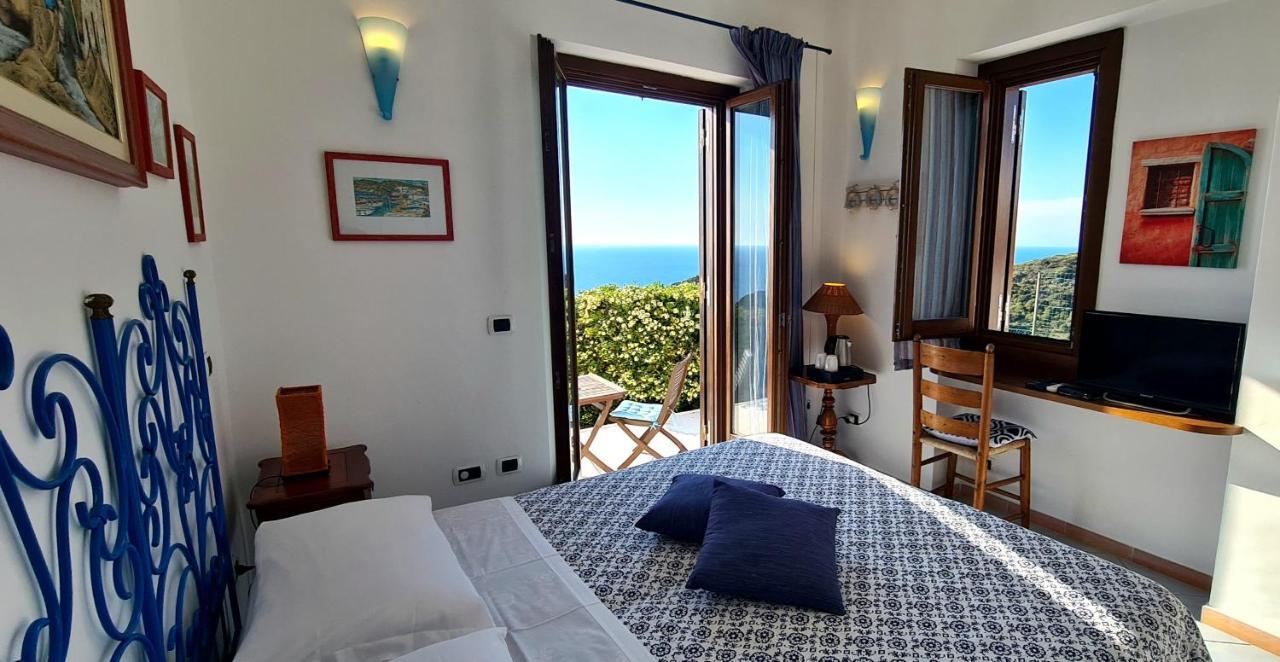 Guest House Villa Il Gabbiano Ponza Eksteriør billede
