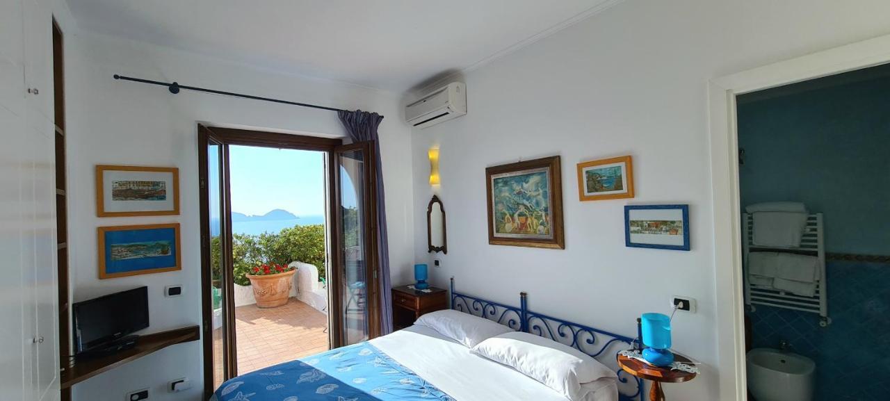 Guest House Villa Il Gabbiano Ponza Eksteriør billede