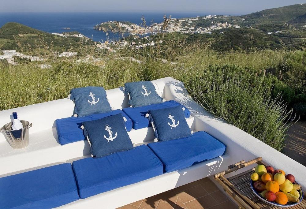 Guest House Villa Il Gabbiano Ponza Eksteriør billede