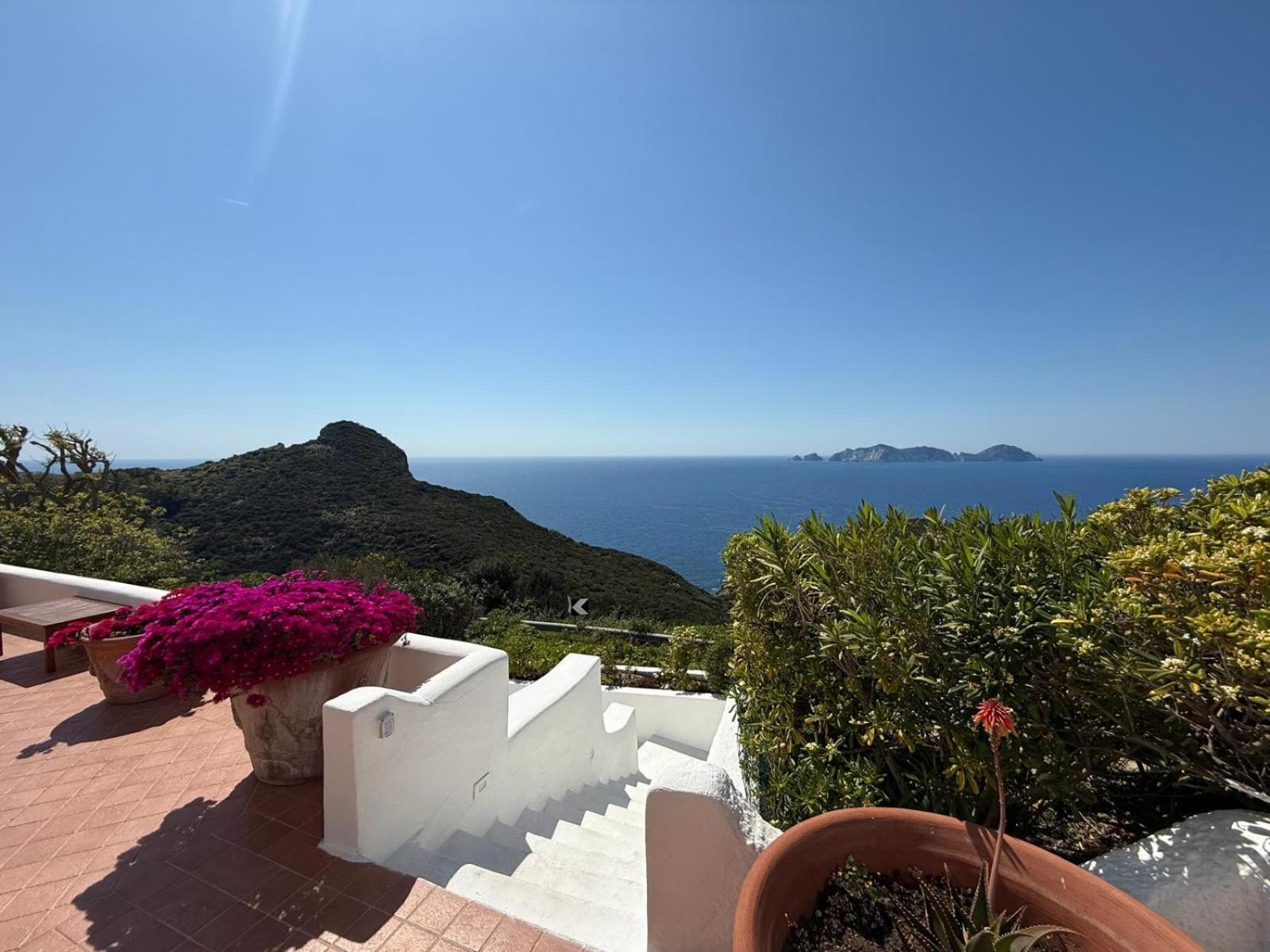 Guest House Villa Il Gabbiano Ponza Eksteriør billede